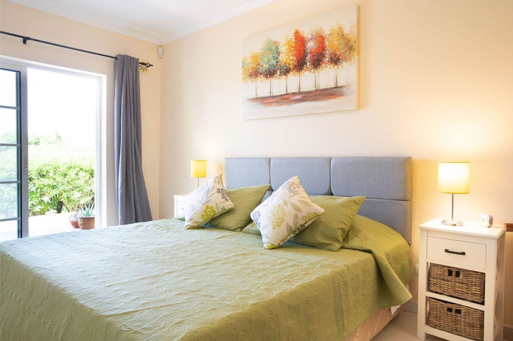 Hotel 49 Presa Da Moura Superbly 2 Bed Townhouse Clos