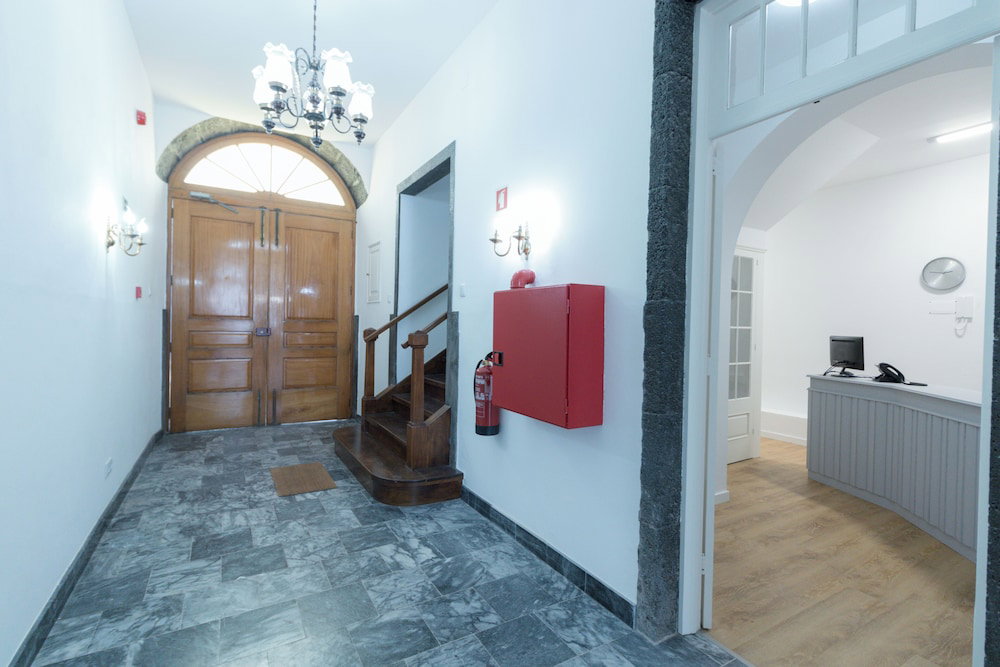 Hotel Lagoa Hostel & Suites