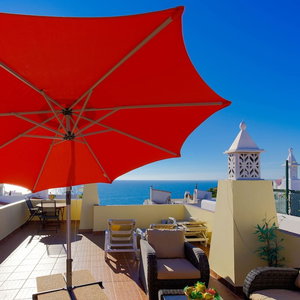 Sejur 6 Centeanes Clifftop Apartment Sea Views And St vacanta Porches