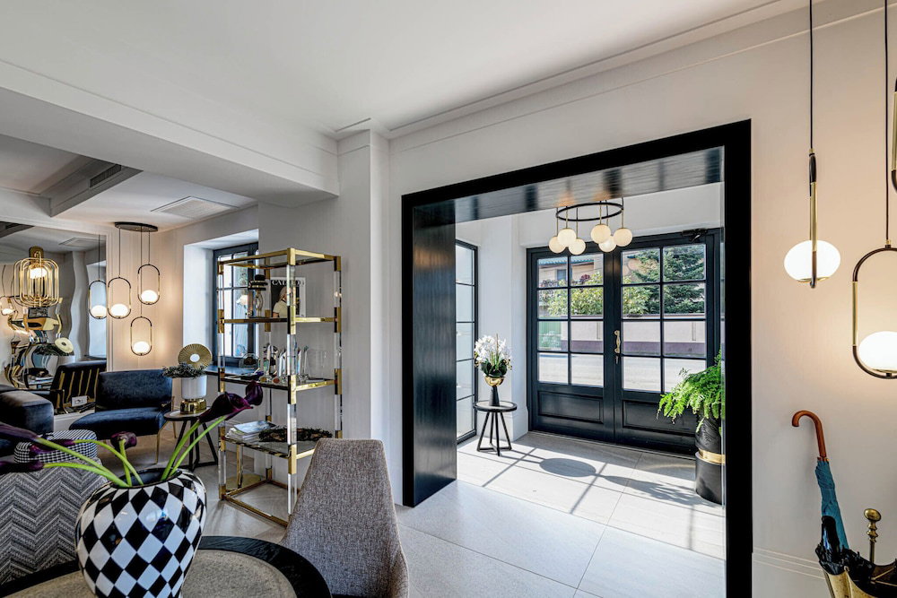 Donna Anna Boutique Hotel