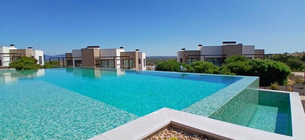 Hotel Pestana Valley