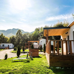 Hotel Rai Lodges cazare Zarnesti