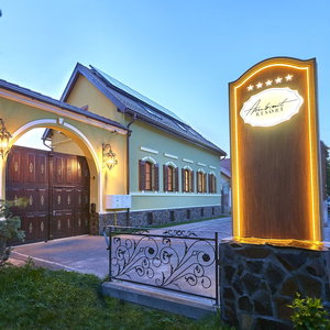 Hotel Resort Ambient cazare Cristian