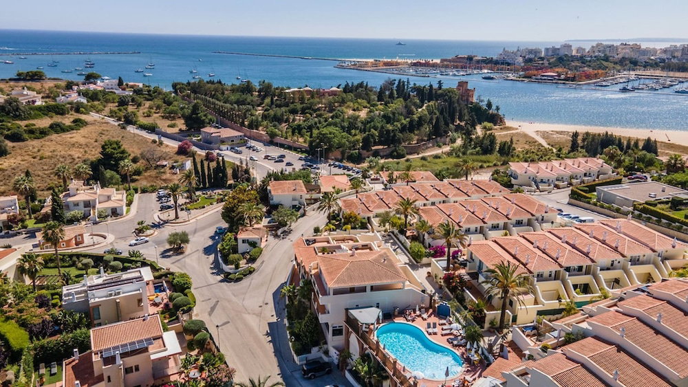 Hotel 32 Vila Castelo Casa Figueira Great Townhouse Ju