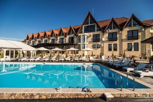 Hotel Conacul Archia cazare Cristur