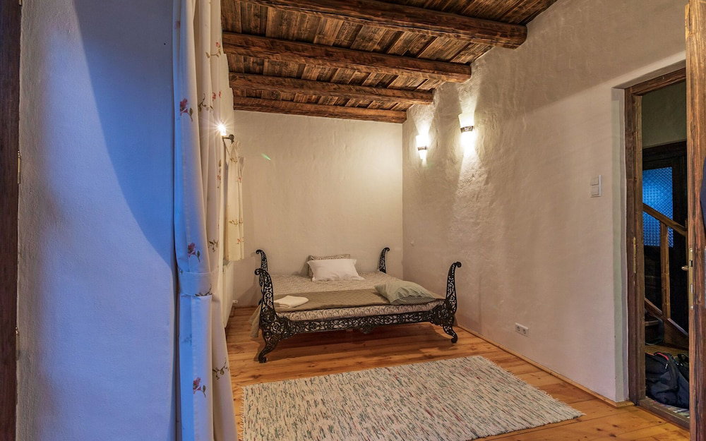 Barn Guesthouse Csíkdelne