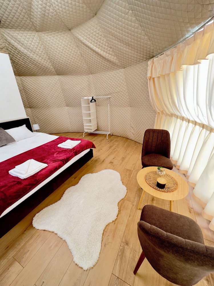 Sanctum Glamping
