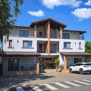 Hotel First Apartments cazare Focsani
