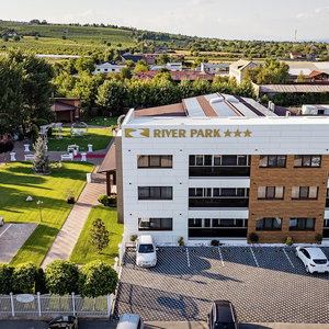 Hotel River Park Dragasani cazare Dragasani