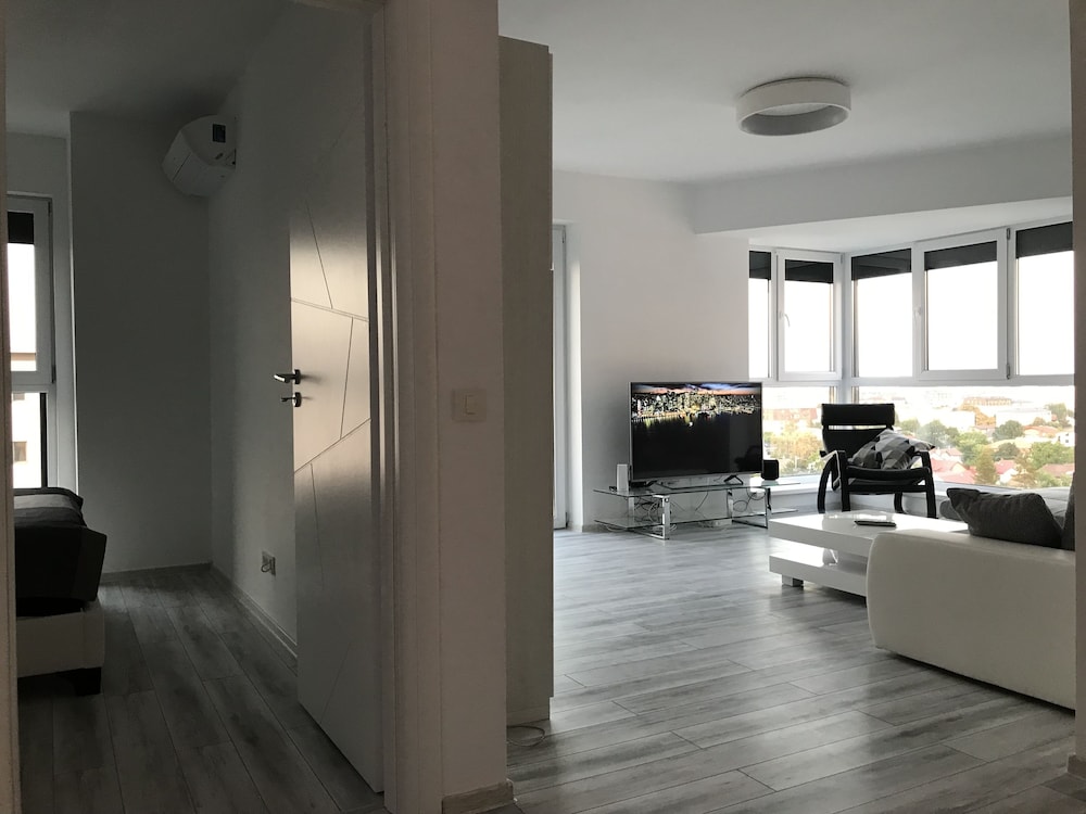 Luxury Westpark 2 Residence Lake View W4