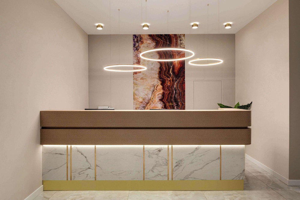 Ramada By Wyndham Bucharest Otopeni Airport