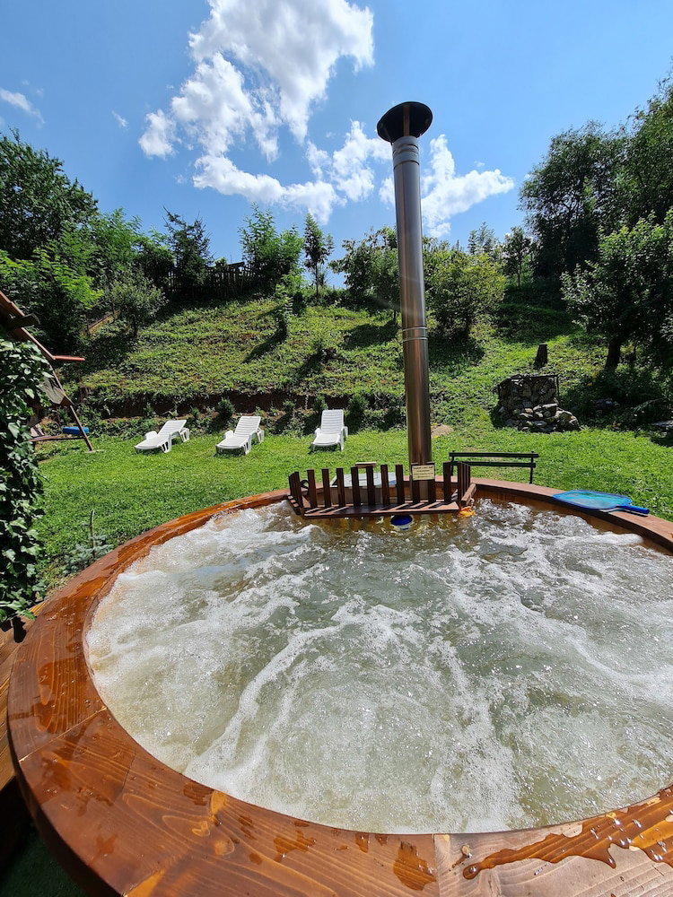 Hotel House Of Rei With Hot Tube