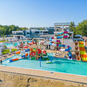 Hotel Alma Health & Spa Retreat cazare Chiscani