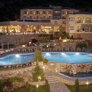 Hotel Limneon Resort & Spa cazare Kastoria