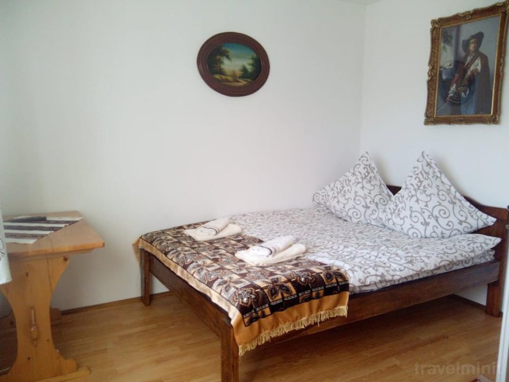 Agrituristic House - Sleeps 8 With Garden