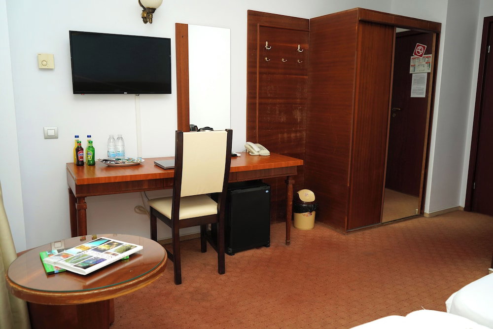 Hotel Bliss