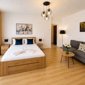 Hotel Metropole Apartments Prime One cazare Dobroesti