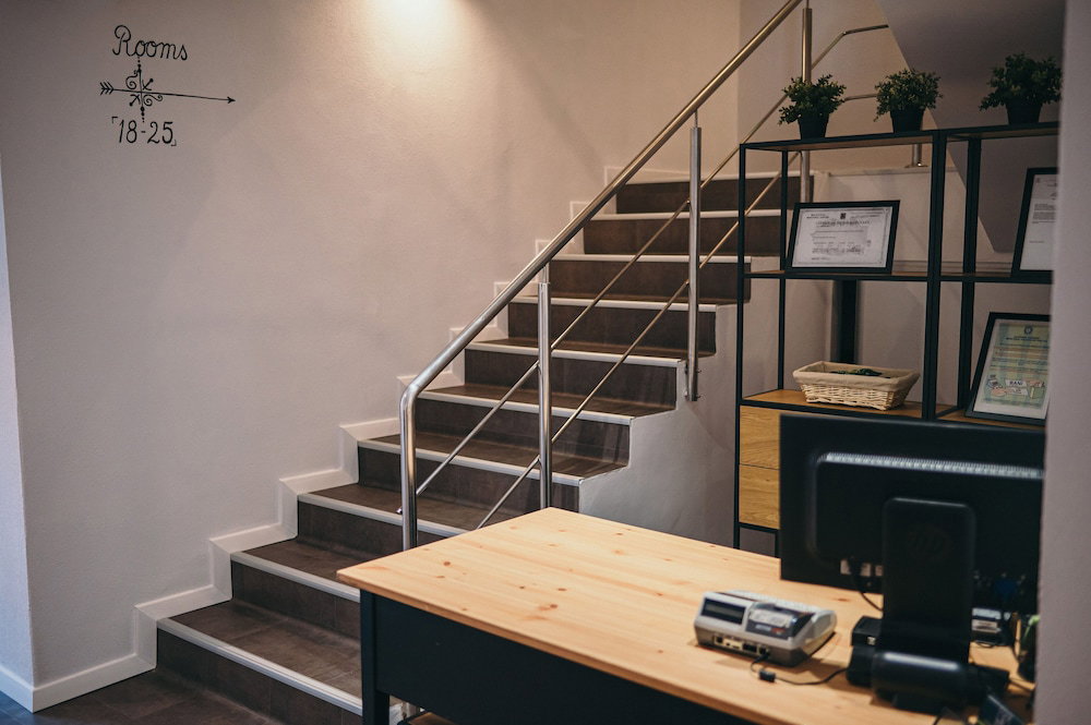 Nest Guesthouse