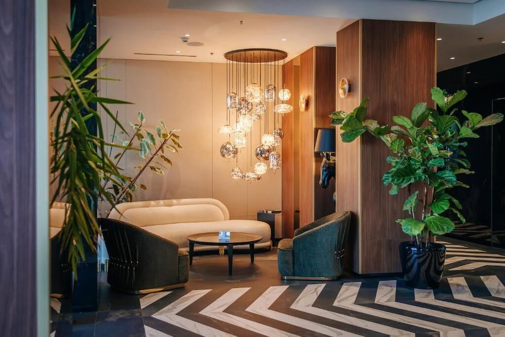 Sky Airport Hotel