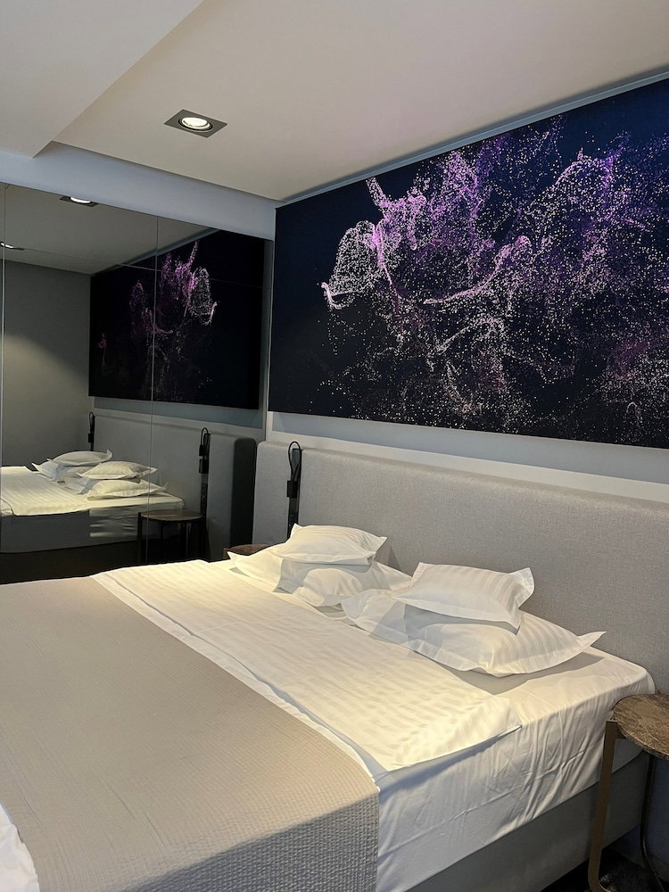 River Park Hotel