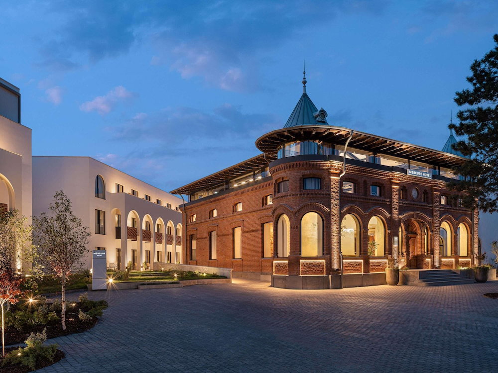Hotel Mercure Conacul Cozieni