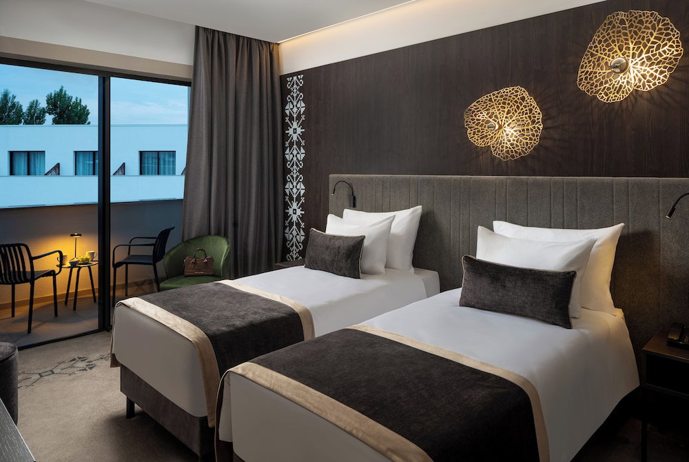 Mercure Conacul Cozieni
