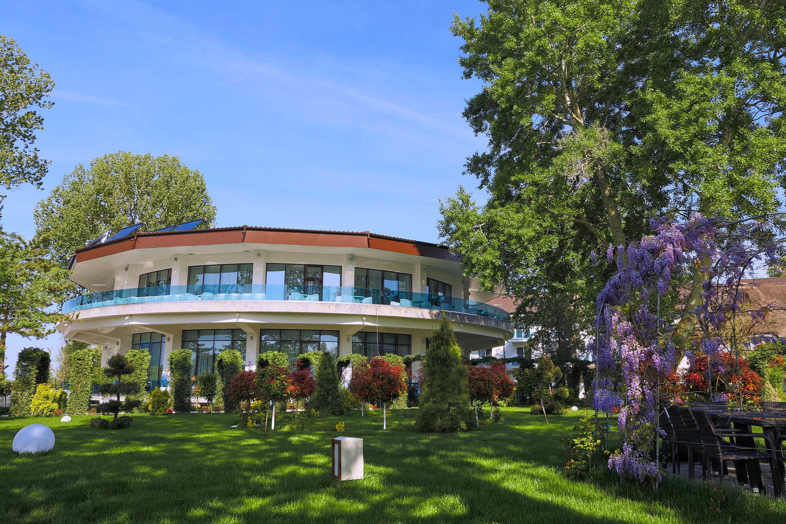 Lebada Luxury Resort & Spa