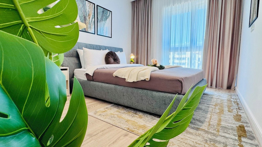 Crystal North Apartments Deluxe Comfort