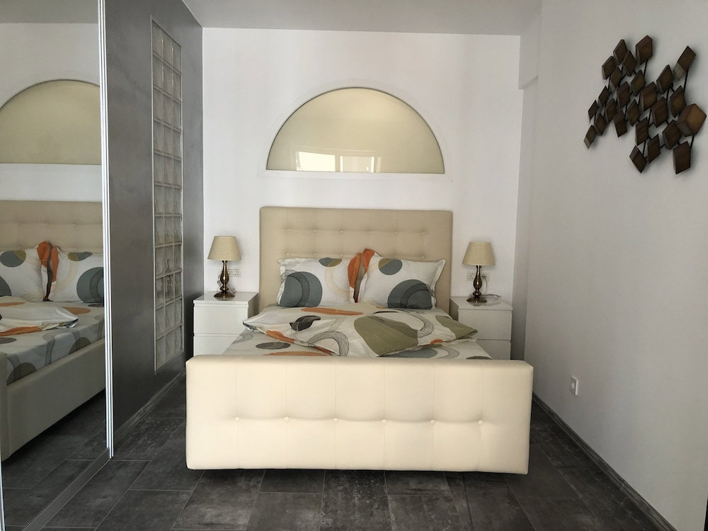 Westpark 2 Residence Lakeview W6