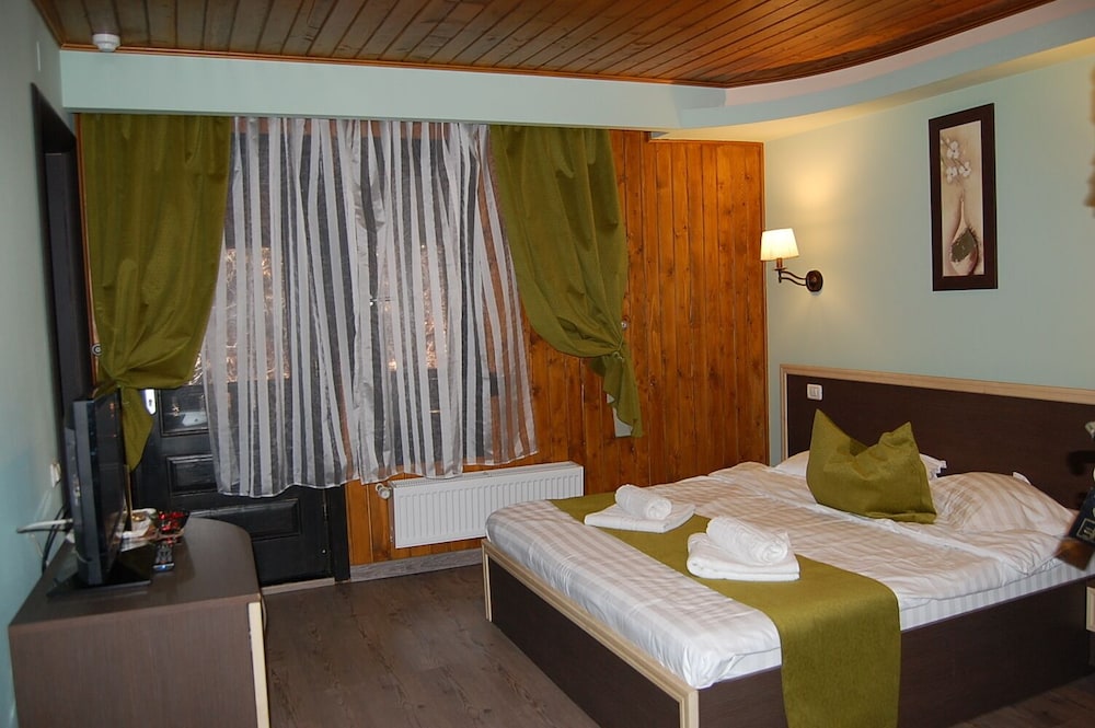 Hillden Boutique Cazare & Restaurant