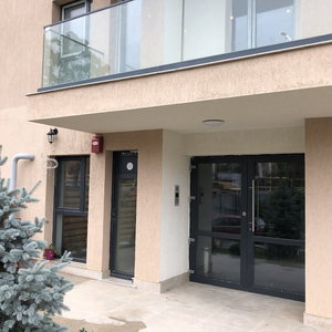 Hotel Unique Penthouse Lakeview W19 cazare Rosu