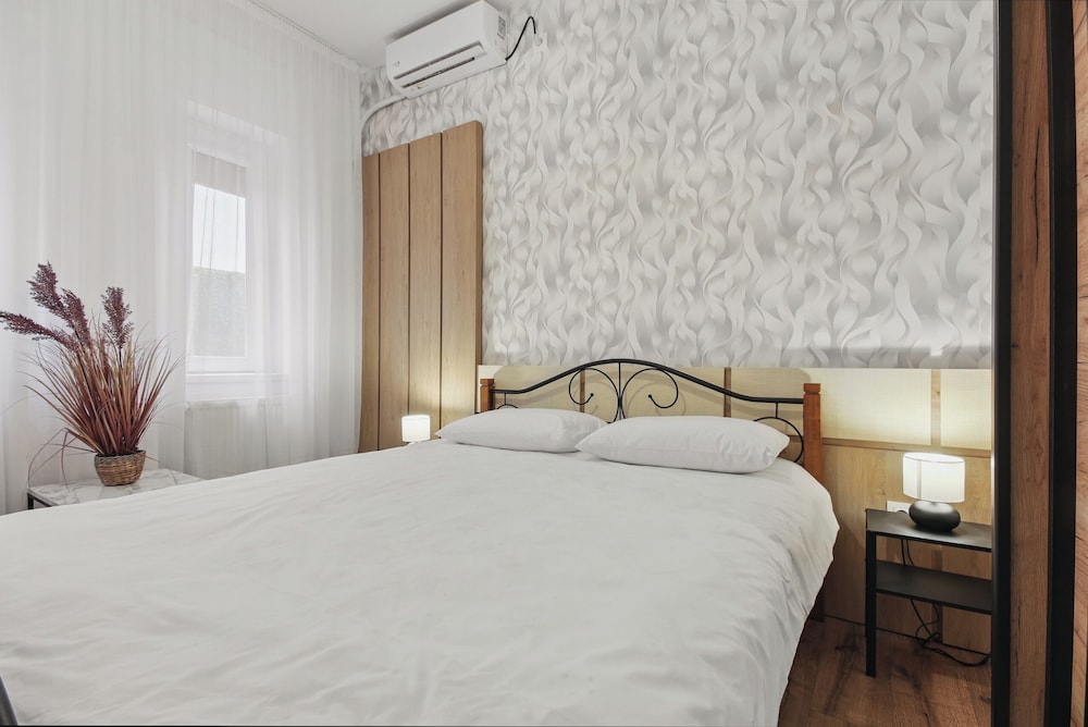 Petru Maior Apartments