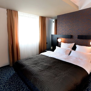 Hotel Ambiance Hotel cazare Rosu
