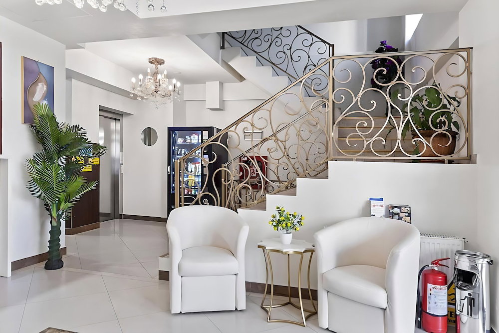 Lina Hotel