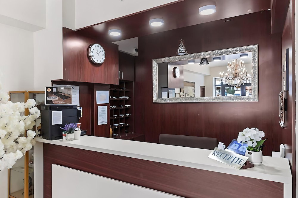 Lina Hotel