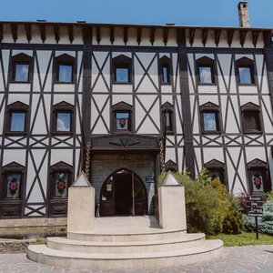 Hotel Podu' Cu Lanturi cazare Judetul Bacau