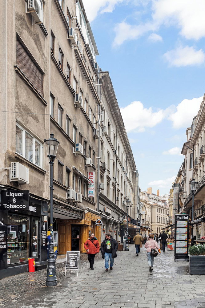 Hotel Oldtown Suites Smârdan - Pumo Properties