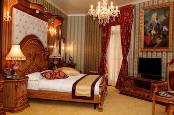 Hotel Premier Prezident Garni Hotel And Spa