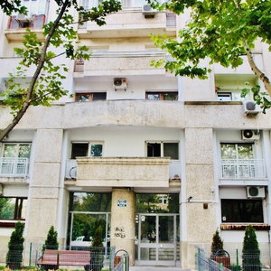 Hotel Metropole Apartments Prime Suites cazare Dobroesti