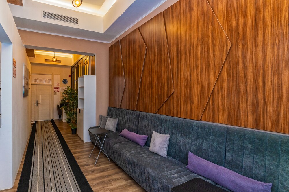 Turquoise Hostel