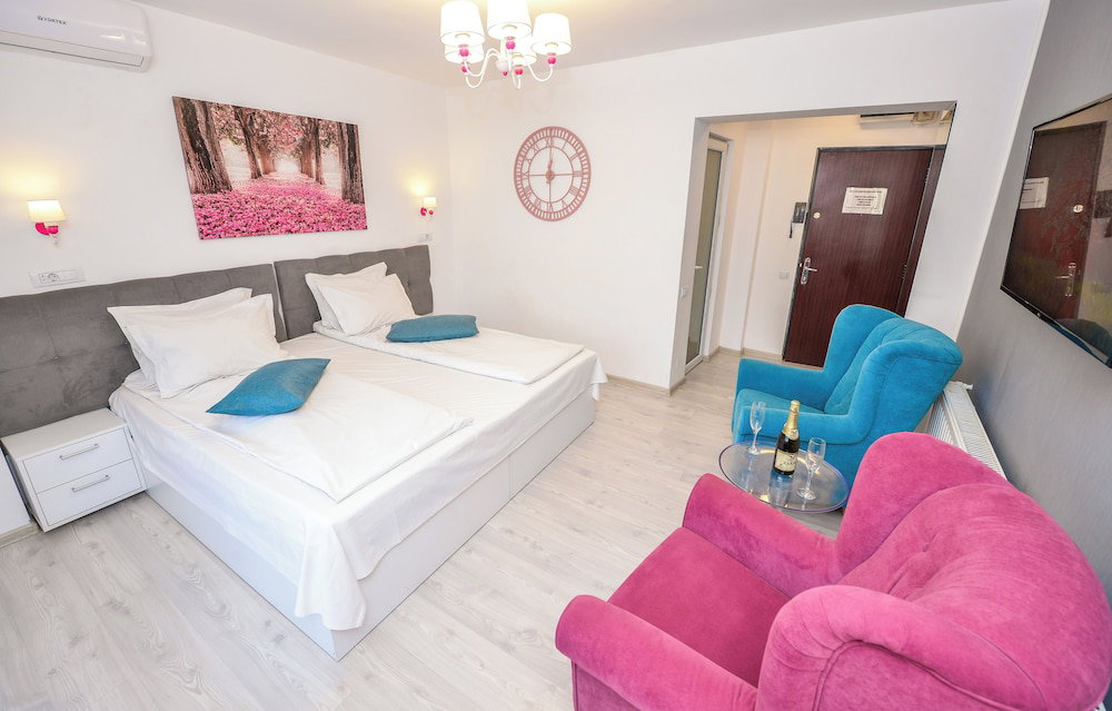 Hotel Superb Studio Cismigiu Gardens With Panoramic View For 2