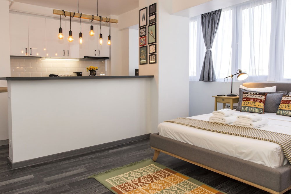 Studio L By Mrg Apartments
