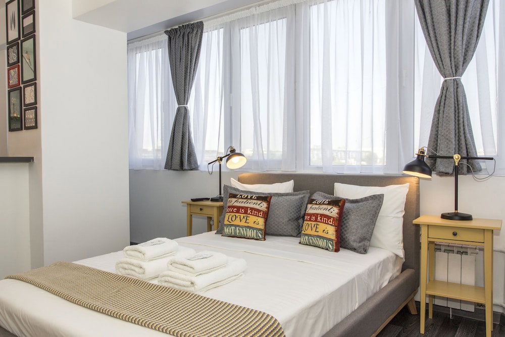 Studio L By Mrg Apartments
