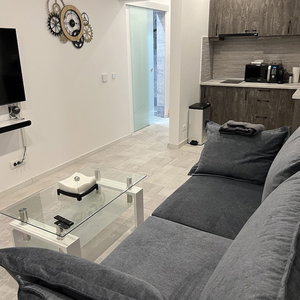 Hotel Fancy Penthousestudio Lakeview W10 cazare Rosu