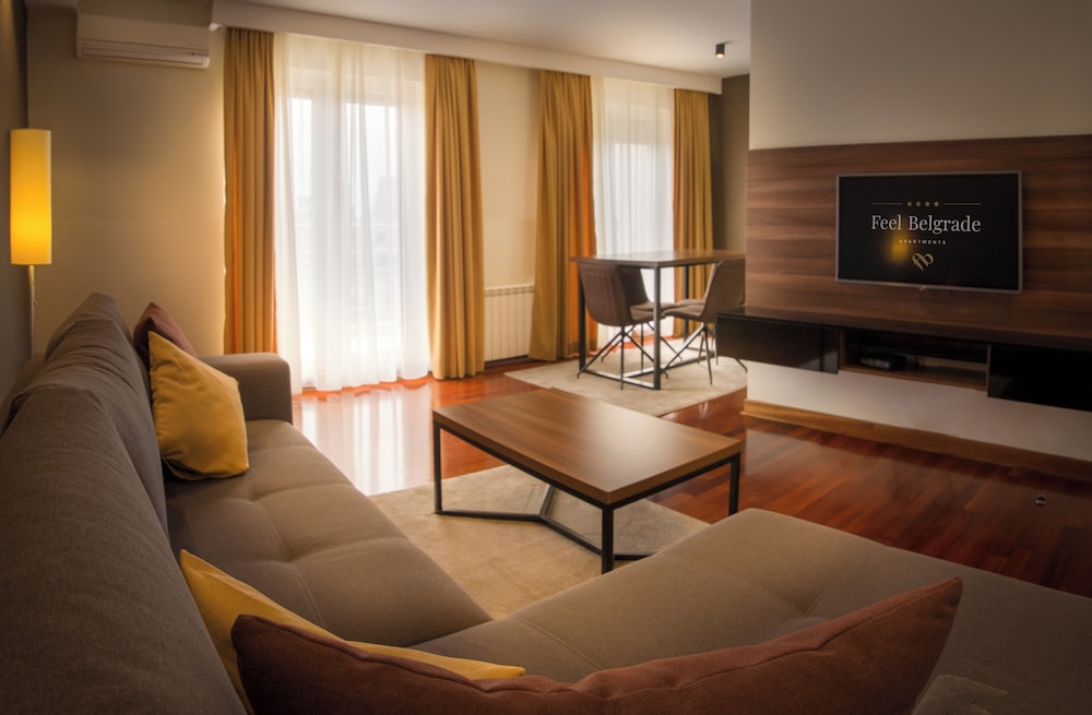 Hotel Feel Belgrade Aparthotel
