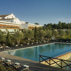 Sejur Convento Do Espinheiro, Historic Hotel & Spa vacanta Evora
