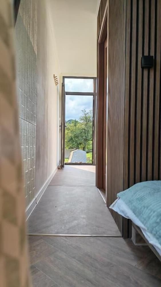 Pura Vida Mountain Glamping