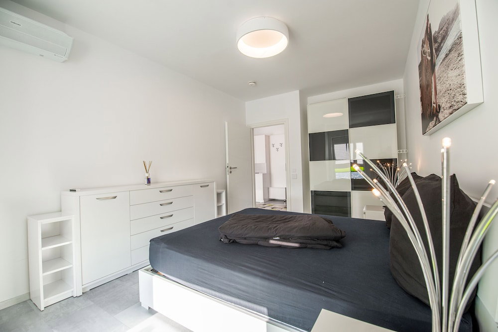 Luxury Westpark 2 Residence Lake View W2