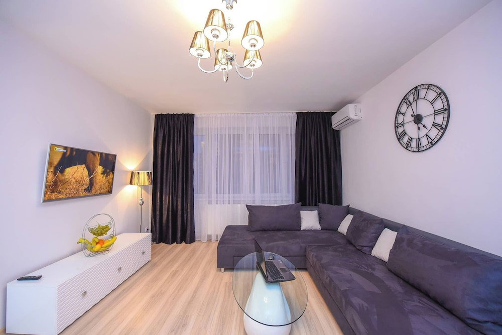 Privilege Apartment 2 Bedrooms 5 Guests Cismigiu Gardens