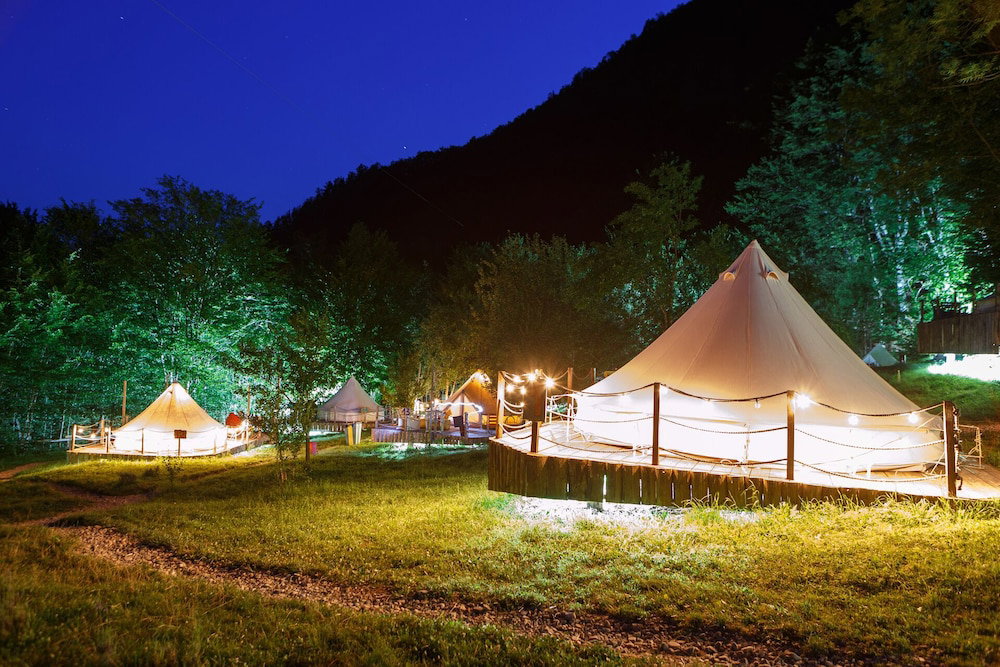 Hotel Green Camp - Adventure Glamping